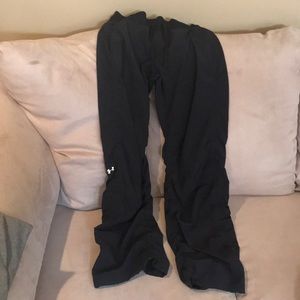 Under armor pants size small